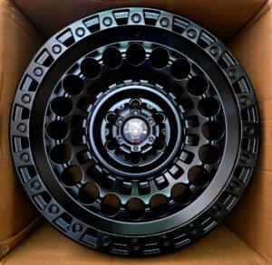Alu felne 9x17 6x130 et 0 84.1