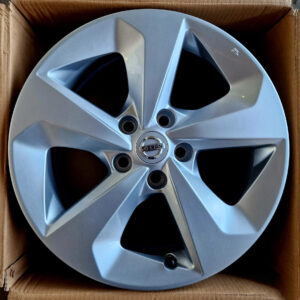 Original alu felne 7x17 5x114.3 et 40 66.1