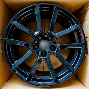 Dezent alu felna 7.5x17 5x112 et 32 66.6